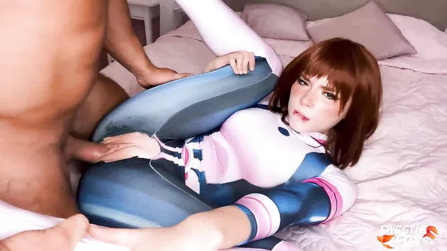 Ер адам семіз әйеліне зейін қояды