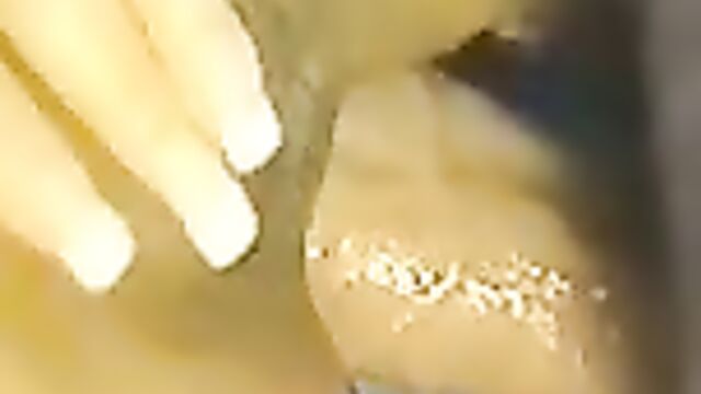 Классная групповая ретро ебля с двумя грудастыми шлюхами