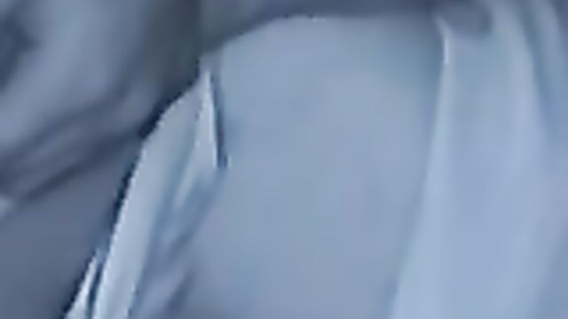 Молодые азиаты любят секс в публичных местах