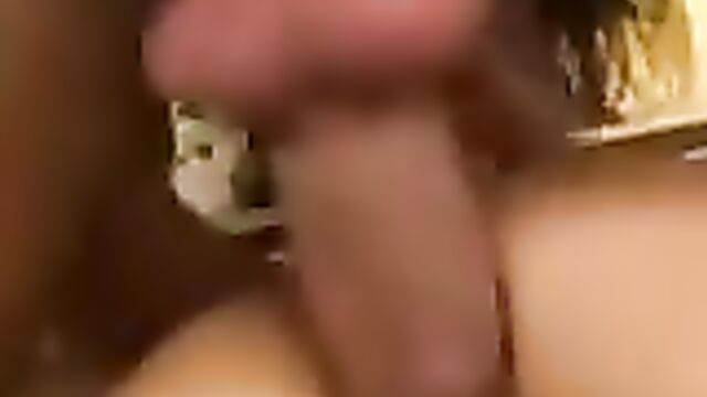 Сладко выебал русую любовницу и накормил спермой