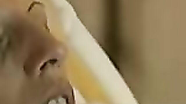 Монашки ебутся со священником и занимаются фистингом