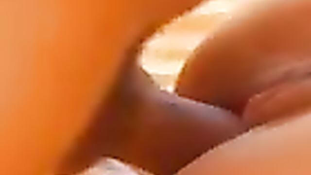 Как же было приятно трахать маму в теплую дырочку