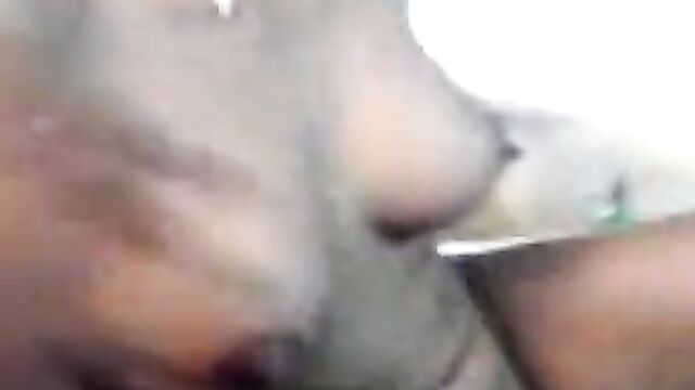 Латинская парочка сняла домашний секс на телефон