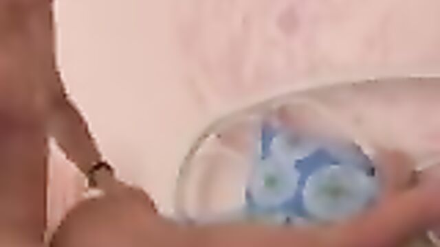 Зрелая женщина привела домой молодого опытного любовника