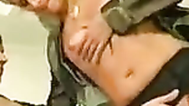 Толстая дама наказывает неумелого пасынка сексом