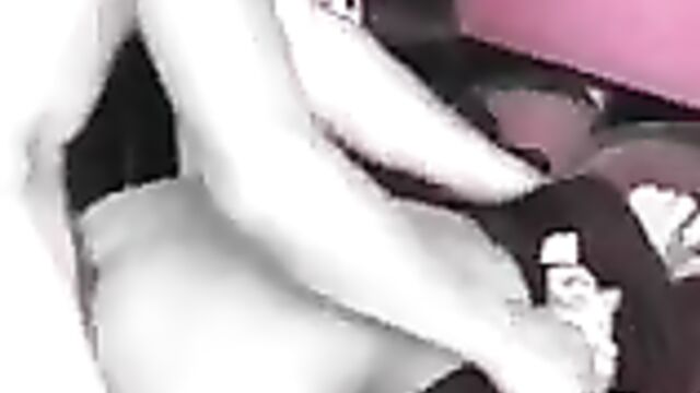 Строгий брат жестко трахает сестру против ее воли