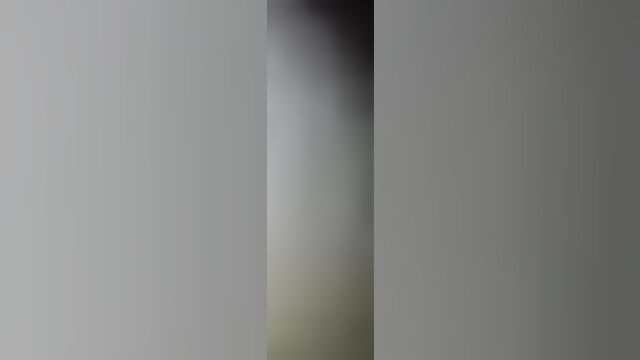 Голая казашка кончила с членом в пизде