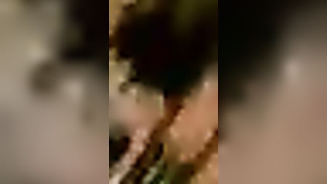 Частный казахский секс снятый на мобильный телефон