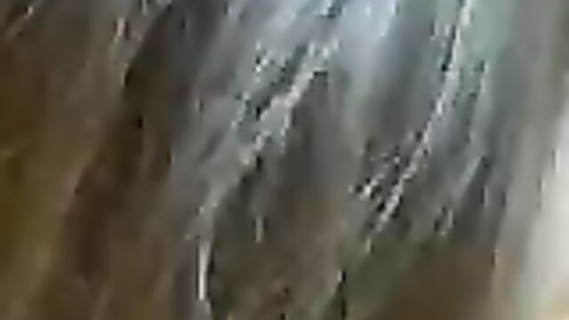 Пьяная казашка сосет хуек перед камерой мобильного телефона