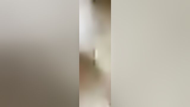 Любовница из Казахстана всегда рада дать в небритую киску