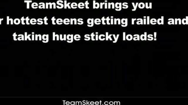 Знатно трахнул романтичную подругу в письку и спустил на попку