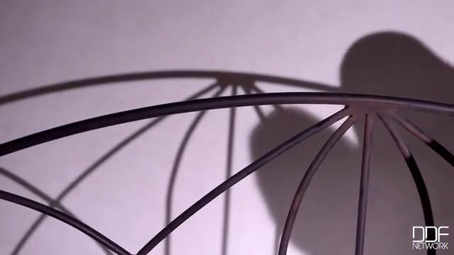 Татуированный злодей классно засадил неженке между ягодиц