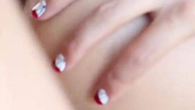 Горячая девушка с длинными ногами любит ебаться стоя