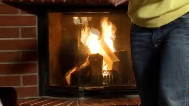 Рыжеволосая жена приятеля классно размялась на твердом хую