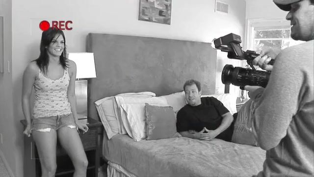 Ебать в задний проход молодую жену приятеля было классно