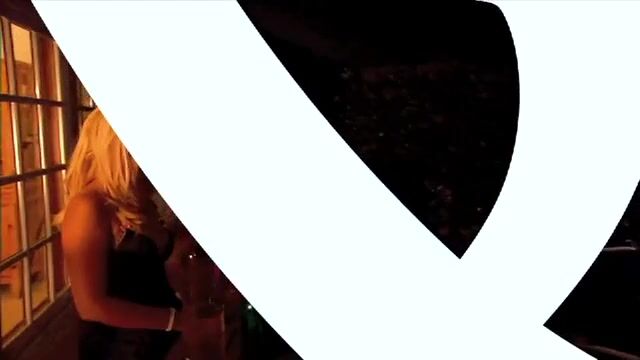 Вылизала подружке клитор и засадила вибратор в мокрую киску