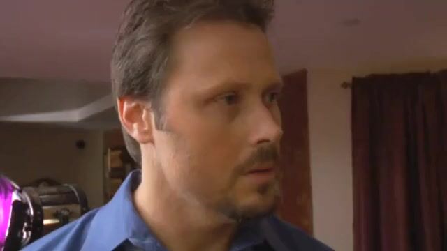 Ролевая секс вечеринка свингеров впечатлила оператора